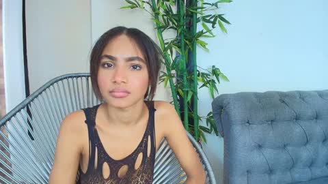 Cristina online show from 02/06/25, 06:46
