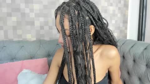 Snapshot of kristyl_paez chatting on 09/12/25, 07:36 Cristina online show from 09/12/25, 07:36