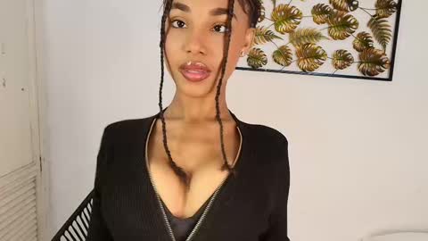 Snapshot of kristyl_paez chatting on 10/09/25, 08:29 Cristina online show from 10/09/25, 08:29