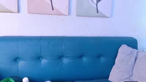 Cristina online show from 06/12/26, 07:46