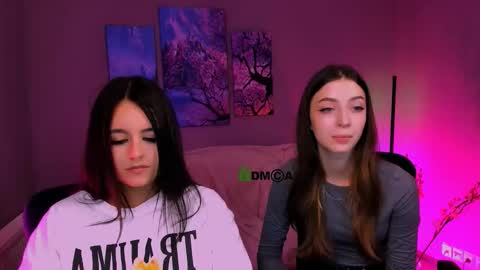 Kristy online show from 09/09/25, 01:43