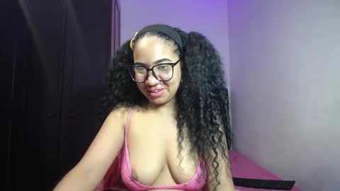 Snapshot of kristynsmith20 chatting on 09/09/25, 10:31 kristynsmith20 online show from 09/09/25, 10:31