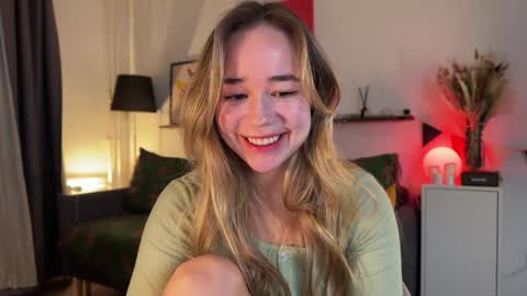 Snapshot of kristyspiritedaway chatting on 02/03/25, 08:24 Kristy Nip slip shady  Best model on CB  online show from 02/03/25, 08:24