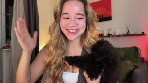 Snapshot of kristyspiritedaway chatting on 02/05/25, 08:14 Kristy Nip slip shady  Best model on CB  online show from 02/05/25, 08:14