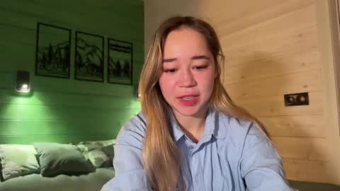 Snapshot of kristyspiritedaway chatting on 02/24/25, 10:47 Kristy Nip slip shady  Best model on CB  online show from 02/24/25, 10:47