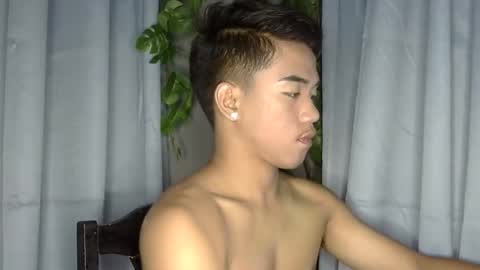 kritthanarkorn online show from 05/08/26, 02:39