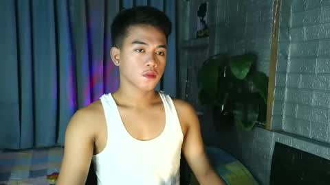 kritthanarkorn online show from 05/17/26, 04:21