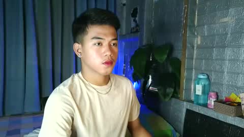 kritthanarkorn online show from 05/18/26, 05:35