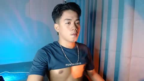 kritthanarkorn online show from 07/09/26, 10:19