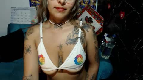 Snapshot of kronikafuckass chatting on 12/02/25, 10:49 kronikafuckass online show from 12/02/25, 10:49