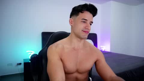 Snapshot of krops_ chatting on 03/07/25, 03:29 KROPS online show from 03/07/25, 03:29