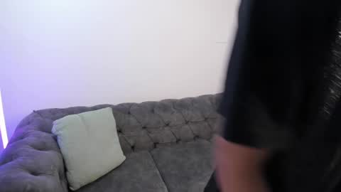 Snapshot of kroywave chatting on 05/11/26, 03:01 Kroy Wave Muscle Tattoos Latino online show from 05/11/26, 03:01