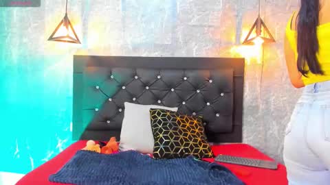 Kystal Taylor online show from 11/24/25, 11:32