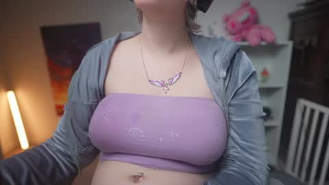Krystal Syx online show from 02/04/25, 04:59