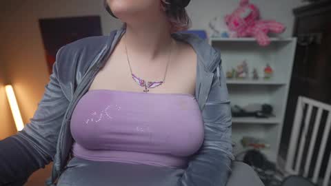 Krystal Syx online show from 02/09/25, 08:24