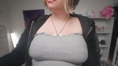 Krystal Syx online show from 10/08/25, 10:51