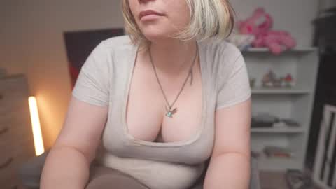 Krystal Syx online show from 11/28/25, 12:57