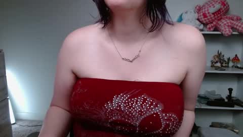 Krystal Syx online show from 04/29/26, 02:26