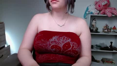 Krystal Syx online show from 05/31/26, 02:02