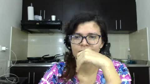 kattaleya online show from 01/01/25, 03:56