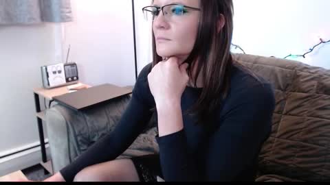 Cait online show from 12/14/25, 03:34