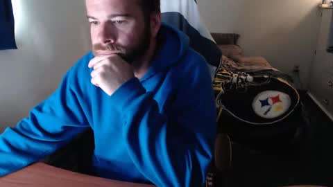 Snapshot of kuggy570 chatting on 10/21/25, 12:39 Kuggy online show from 10/21/25, 12:39