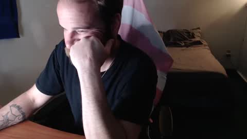 Snapshot of kuggy570 chatting on 11/01/25, 11:56 Kuggy online show from 11/01/25, 11:56