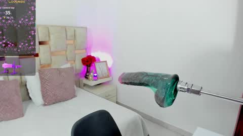 SARA online show from 09/27/25, 12:10