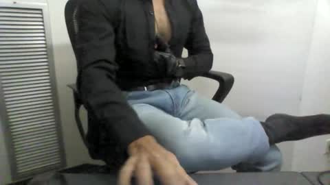 kunal7034 online show from 02/17/25, 02:09