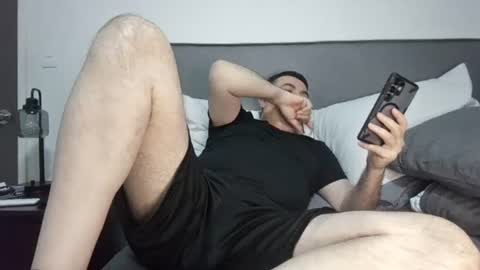 Snapshot of kurangy75 chatting on 07/07/26, 04:59 Kurangy online show from 07/07/26, 04:59