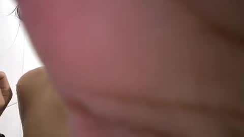 Snapshot of kuromi_less chatting on 01/16/25, 01:27 Kuromi Less online show from 01/16/25, 01:27