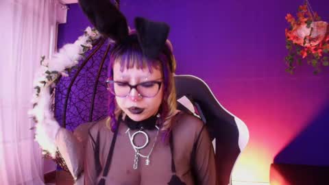 Snapshot of kuromi_purple chatting on 06/01/26, 11:56 Kuromi online show from 06/01/26, 11:56