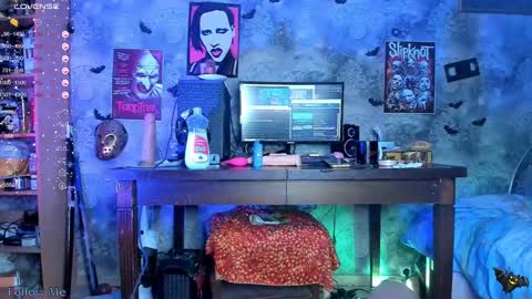 Erika online show from 03/08/25, 03:17