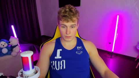 Snapshot of kurt_hanssen chatting on 12/18/24, 03:33 kurt_hanssen online show from 12/18/24, 03:33