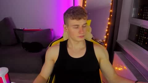 kurt_hanssen online show from 12/03/25, 05:22