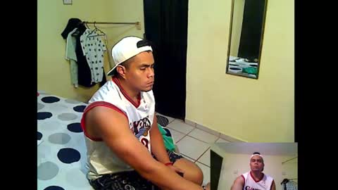 Snapshot of kushlozter chatting on 10/24/25, 10:50 kushlozter online show from 10/24/25, 10:50