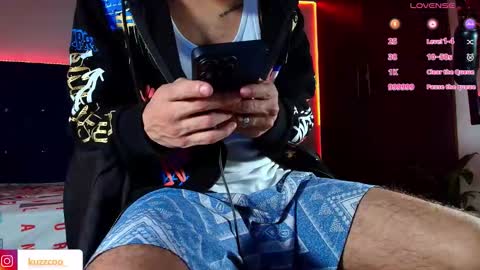 Snapshot of kuzzcoo chatting on 10/14/25, 03:29 kuzzcoo online show from 10/14/25, 03:29