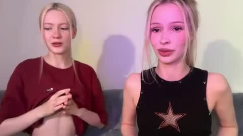 Bella and Alexandra online show from 07/19/26, 08:12