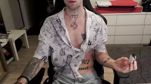 Kyle online show from 01/30/25, 12:27