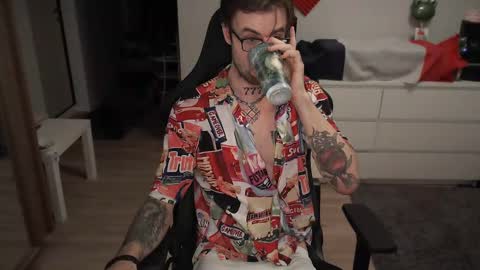 Kyle online show from 03/12/25, 07:06