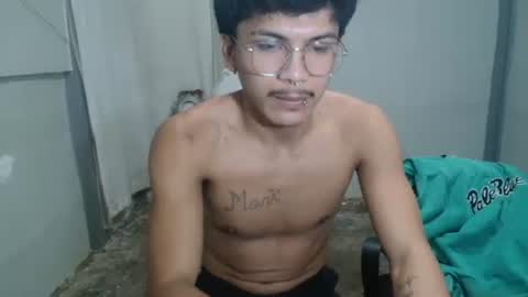 Snapshot of kyle_lourence chatting on 05/19/26, 12:38 kyle_lourence online show from 05/19/26, 12:38