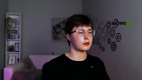 Snapshot of kyleberry_ chatting on 11/10/25, 02:05 kyleberry_ online show from 11/10/25, 02:05