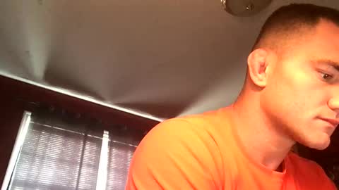 Snapshot of kylegotittt chatting on 12/07/24, 03:08 Hotbody545 online show from 12/07/24, 03:08