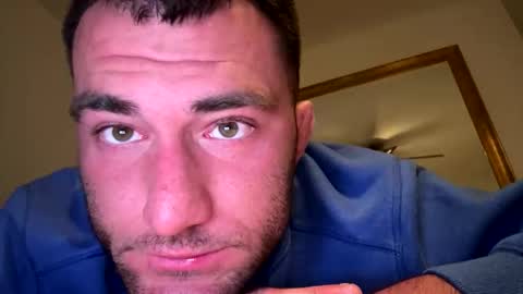 Snapshot of kylegotittt chatting on 11/02/25, 02:14 Hotbody545 online show from 11/02/25, 02:14