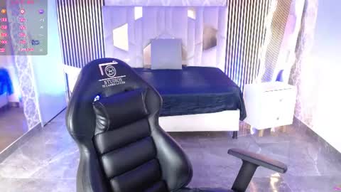 kyler_tay online show from 07/13/26, 11:46