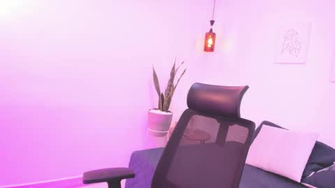 kyle online show from 10/14/25, 03:29