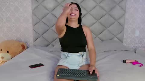 kyle online show from 10/27/25, 01:37