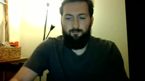 Snapshot of kylesingers chatting on 11/03/25, 10:21 kylesingers online show from 11/03/25, 10:21