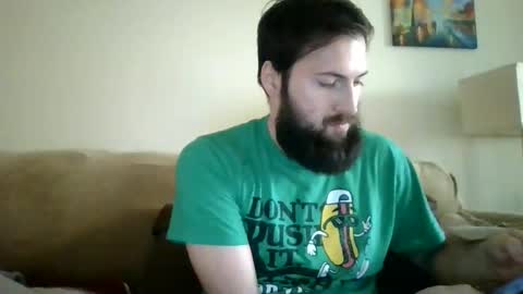 Snapshot of kylesingers chatting on 11/17/25, 01:17 kylesingers online show from 11/17/25, 01:17