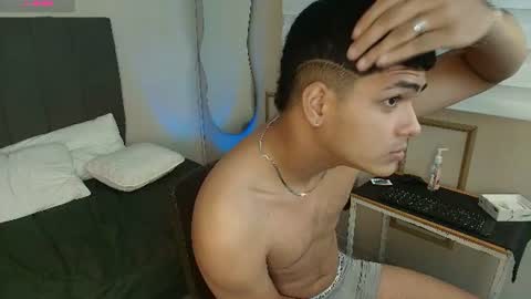 Kyliam online show from 06/29/26, 07:58